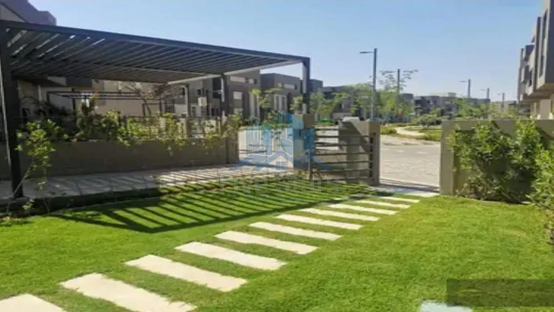 Luxurious Home for Sale with Private Pool and Garden