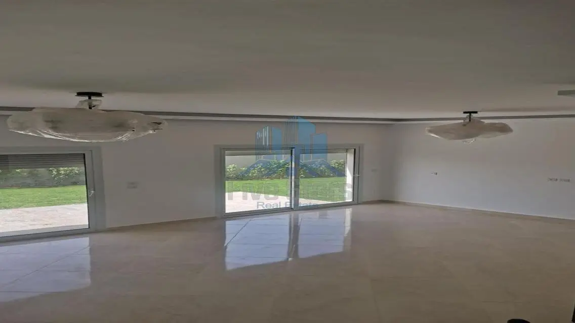 Luxurious Home for Sale with Private Pool and Garden