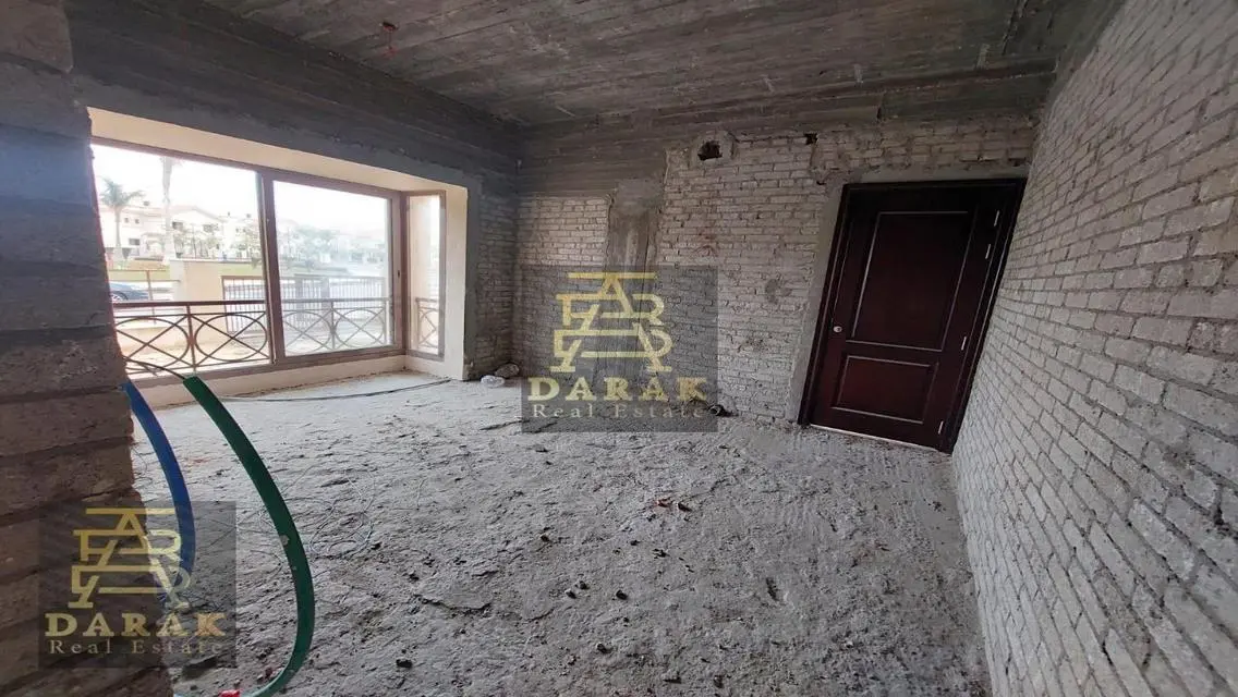 Luxurious Apartment for Sale with 320 sqm Private Garden and Balcony