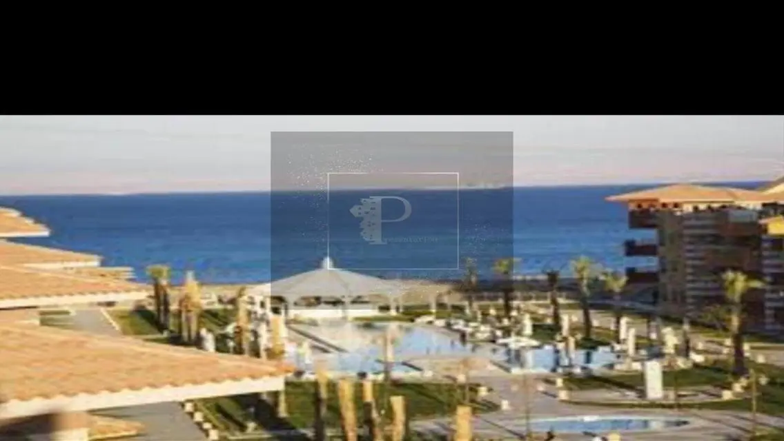 Luxury Apartment with Spacious Living and Amenities
