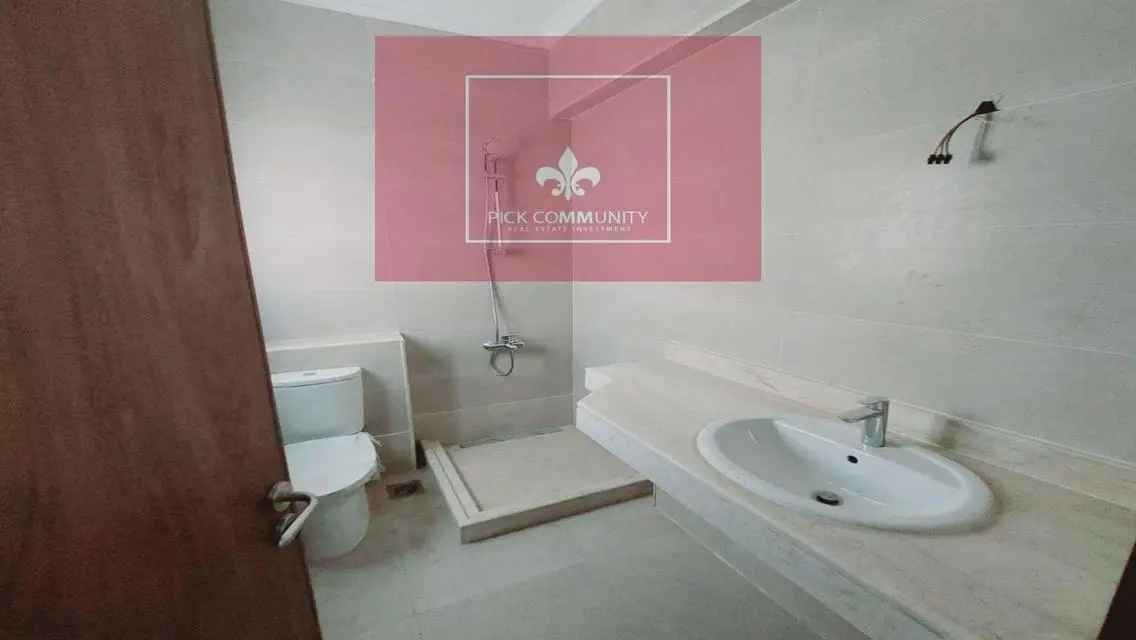Amazing Investment Opportunity - Luxurious Apartment for Sale