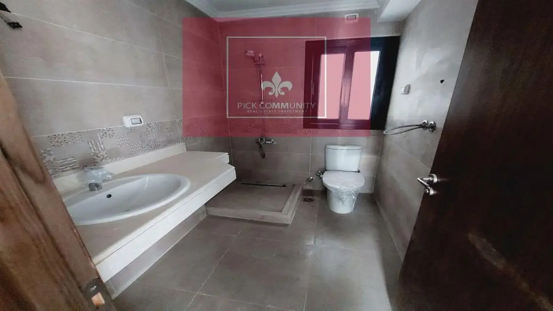 Amazing Investment Opportunity - Luxurious Apartment for Sale