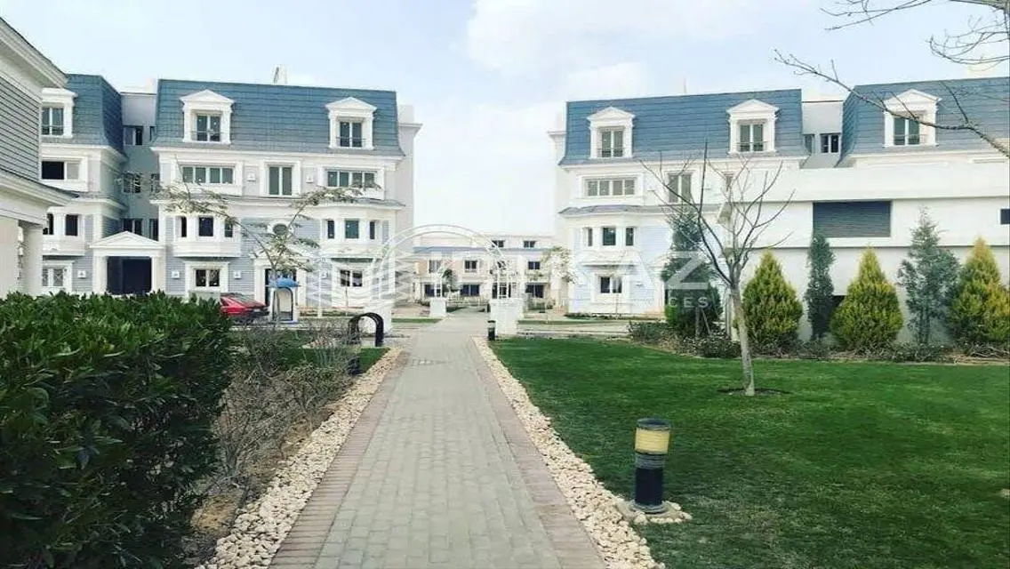 Luxurious Apartment for Sale with Expansive Space and Excellent Amenities