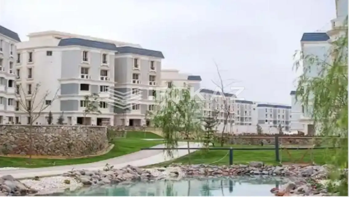 Luxurious Apartment for Sale with Expansive Space and Excellent Amenities