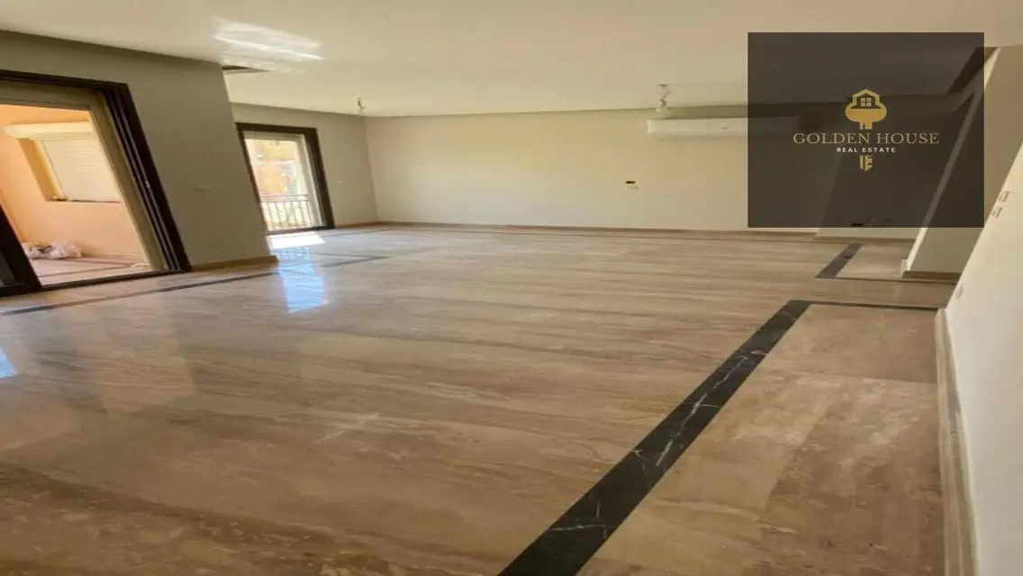 Luxury Apartment with Stunning Views for Sale