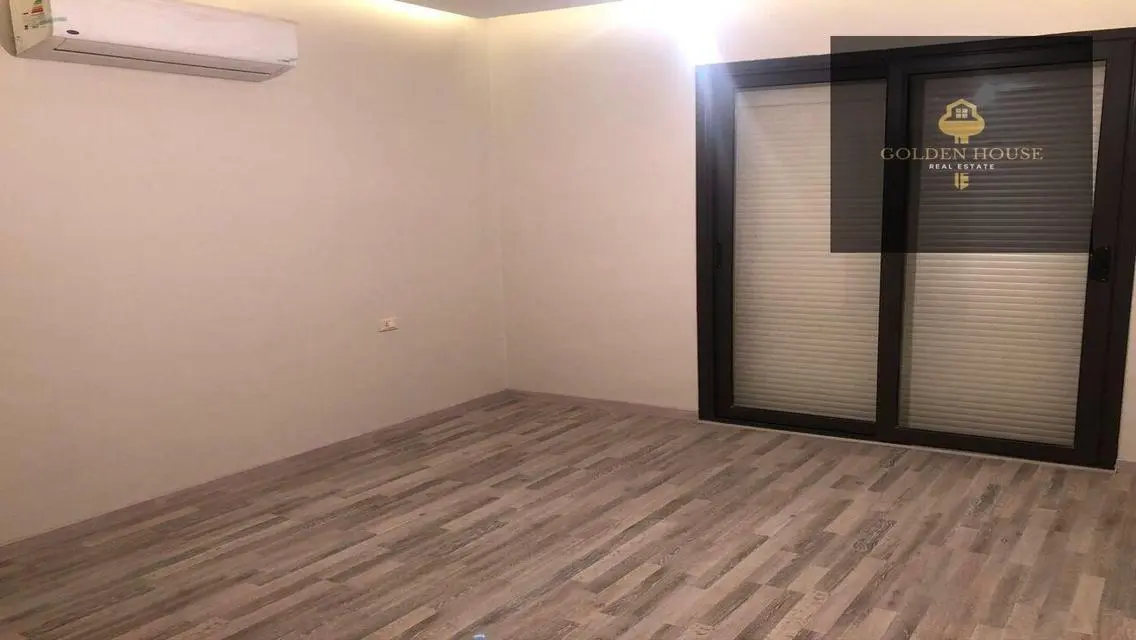 Luxury Apartment with Stunning Views for Sale