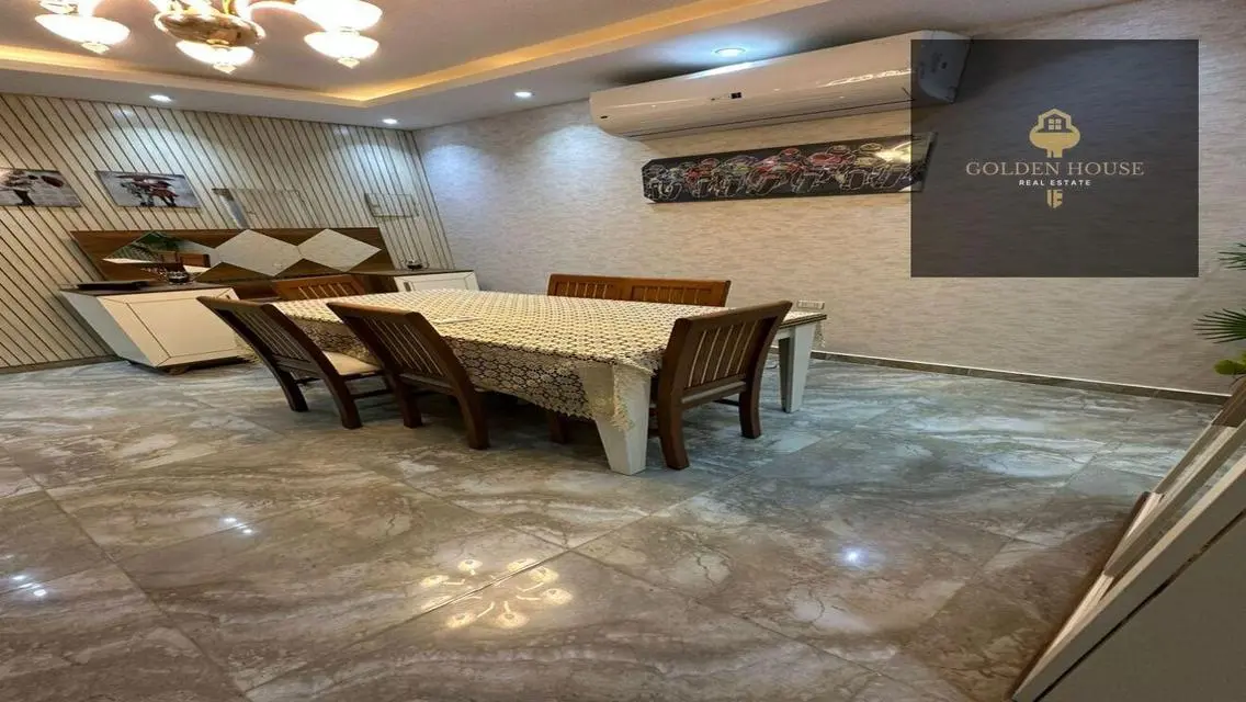 Fantastic 150 sqm Apartment with Balcony and Shared Pool