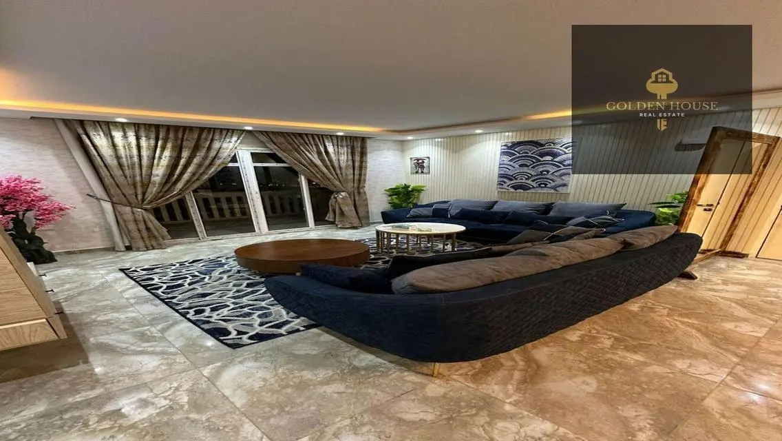Fantastic 150 sqm Apartment with Balcony and Shared Pool
