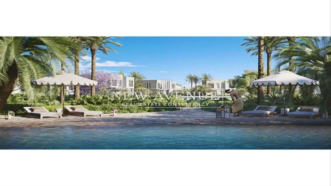 Luxury Property with Spacious Layout in Prime Location