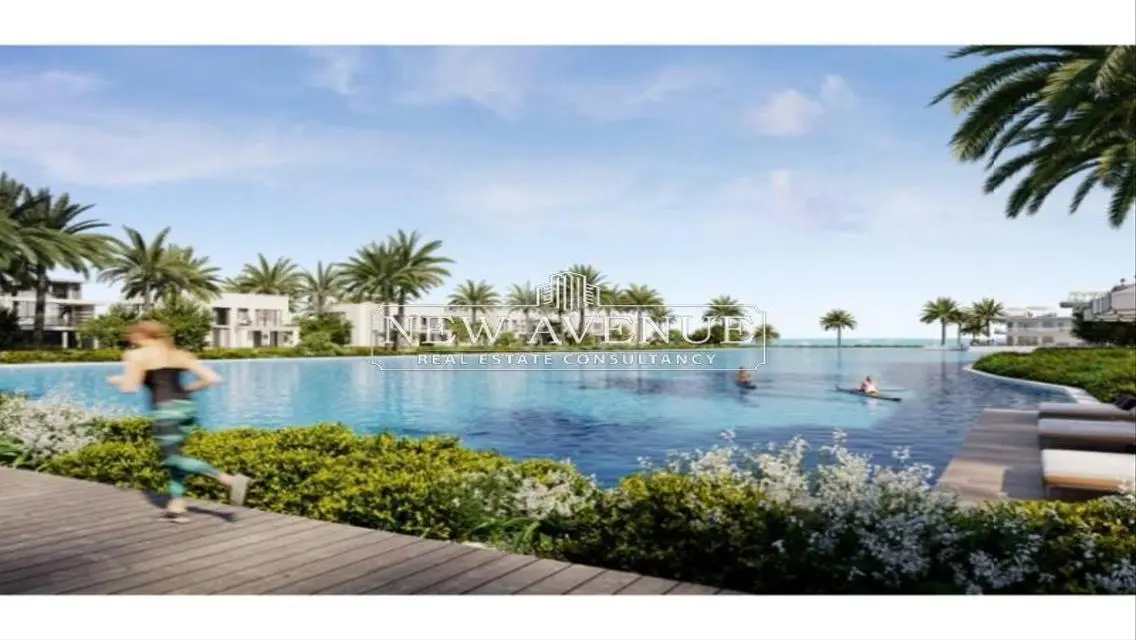 Luxury Property with Spacious Layout in Prime Location