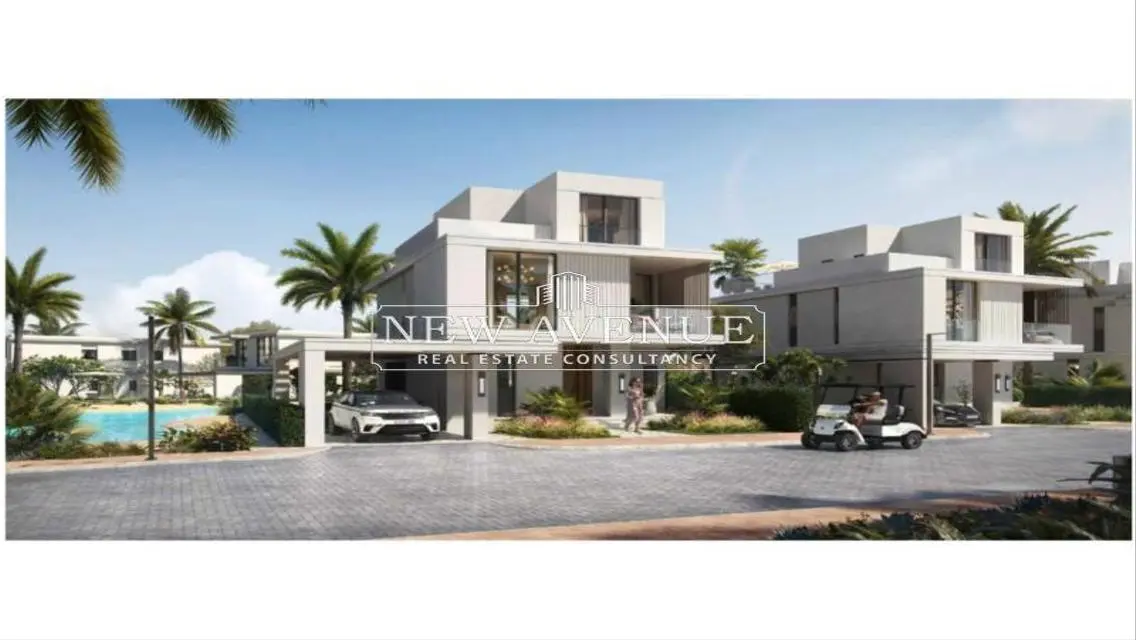 Luxury Property with Spacious Layout in Prime Location