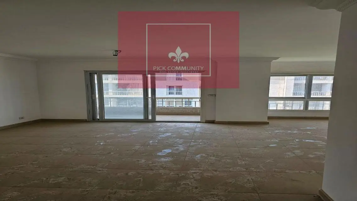 Luxury Apartment with Balcony and Security for Sale