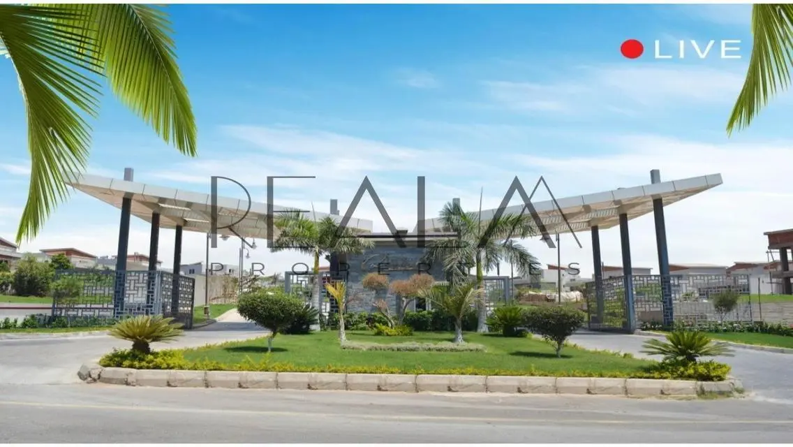 Luxury Villa with Private Pool and Garden in V-Levels