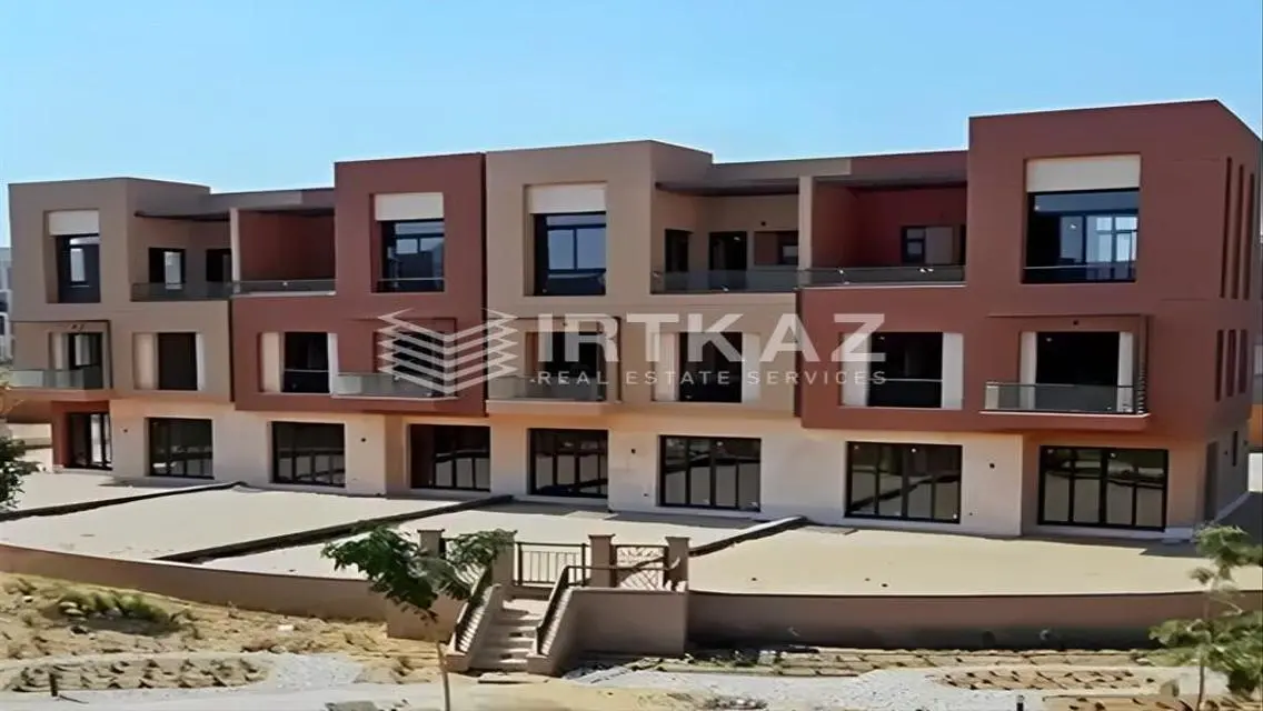 فيلا رائعة بمساحة كبيرة 180 متر