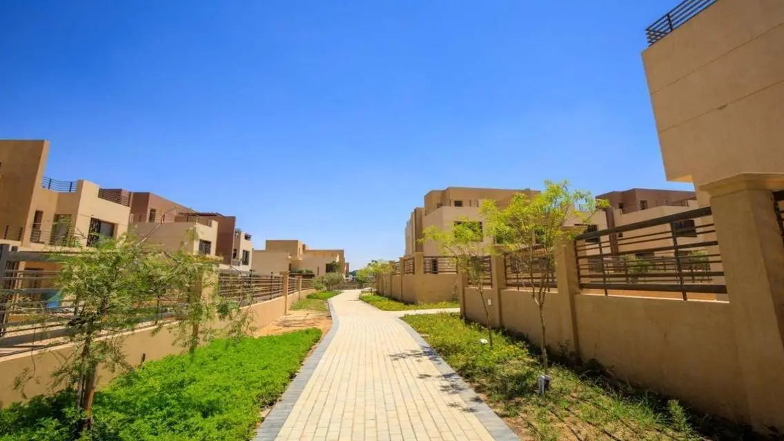 Luxury Villa for Sale with Private Pool and Lake View