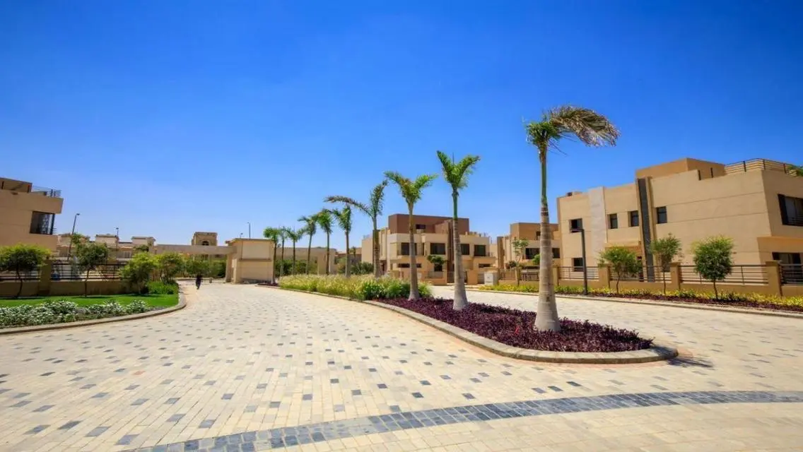 Luxury Villa for Sale with Private Pool and Lake View