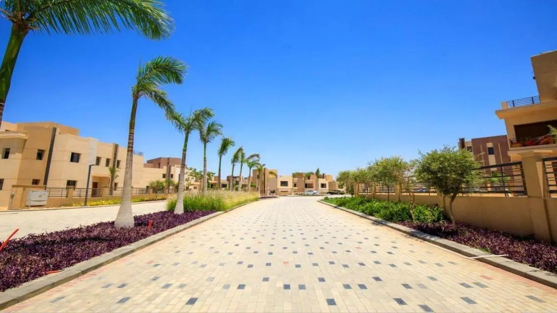 Luxury Villa for Sale with Private Pool and Lake View
