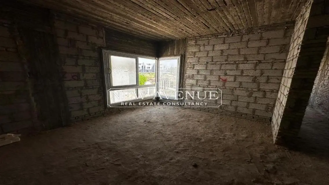 Luxurious 3-Bedroom Apartment for Sale with Private Garden