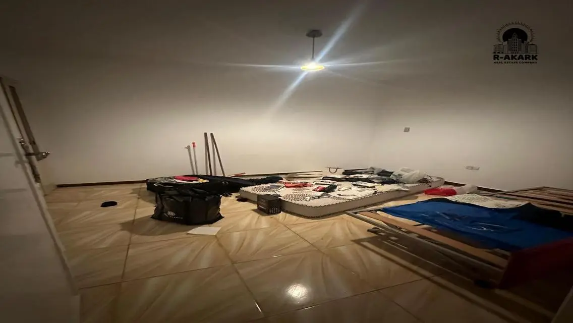 شقة فاخرة للإيجار بموقع متميز
