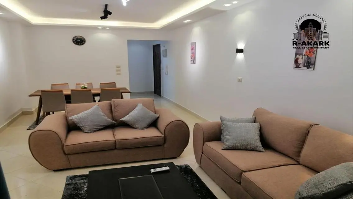 Luxury Apartment for Sale in Akark