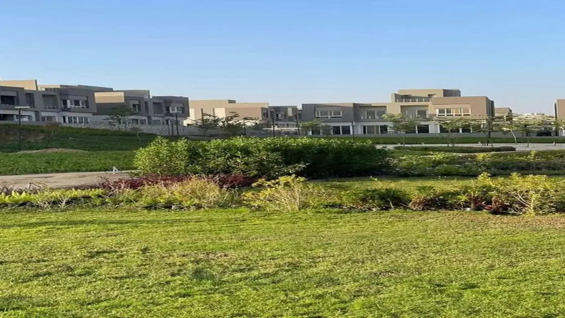 Luxury Villa for Sale with Private Garden and Pool