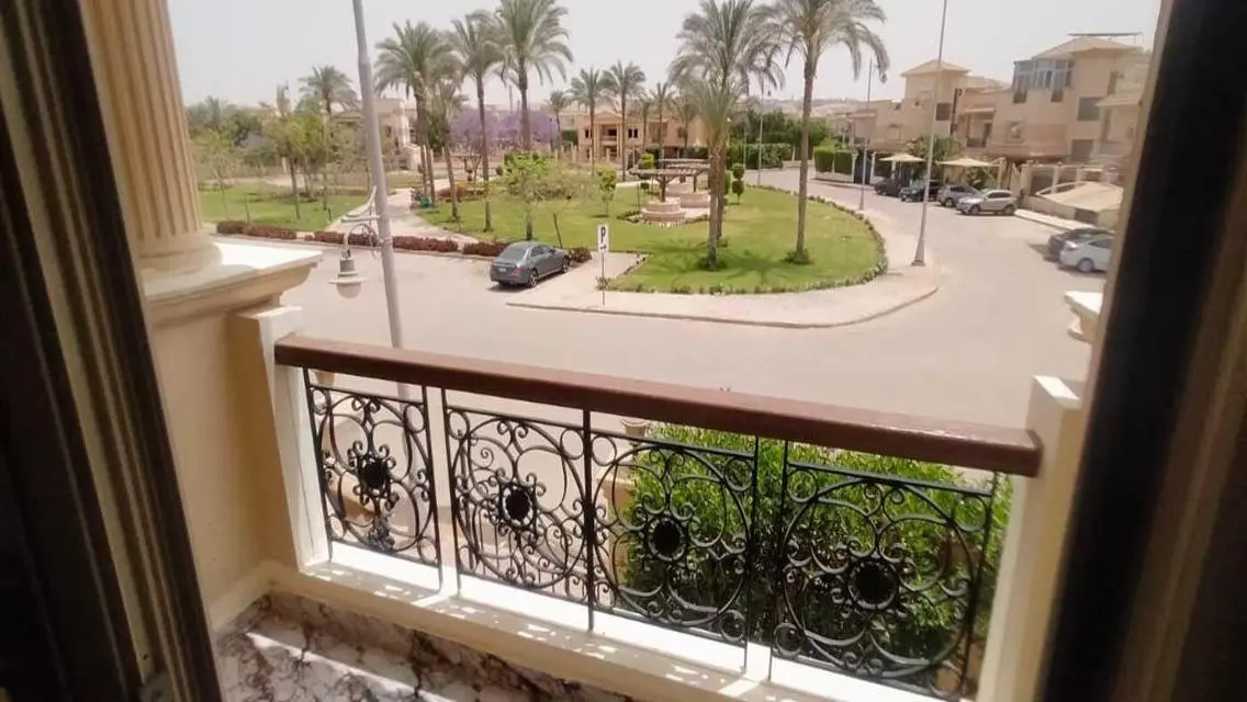 Luxury Apartment for Rent with Private Garden