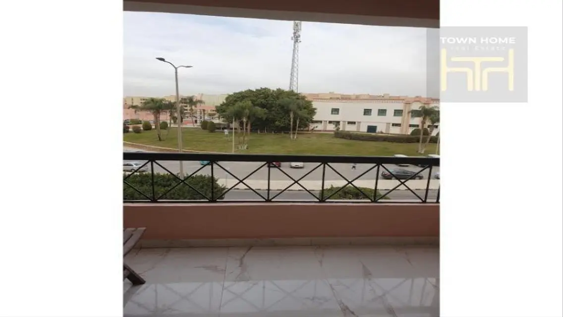 شقة فاخرة للبيع في قلب المدينة