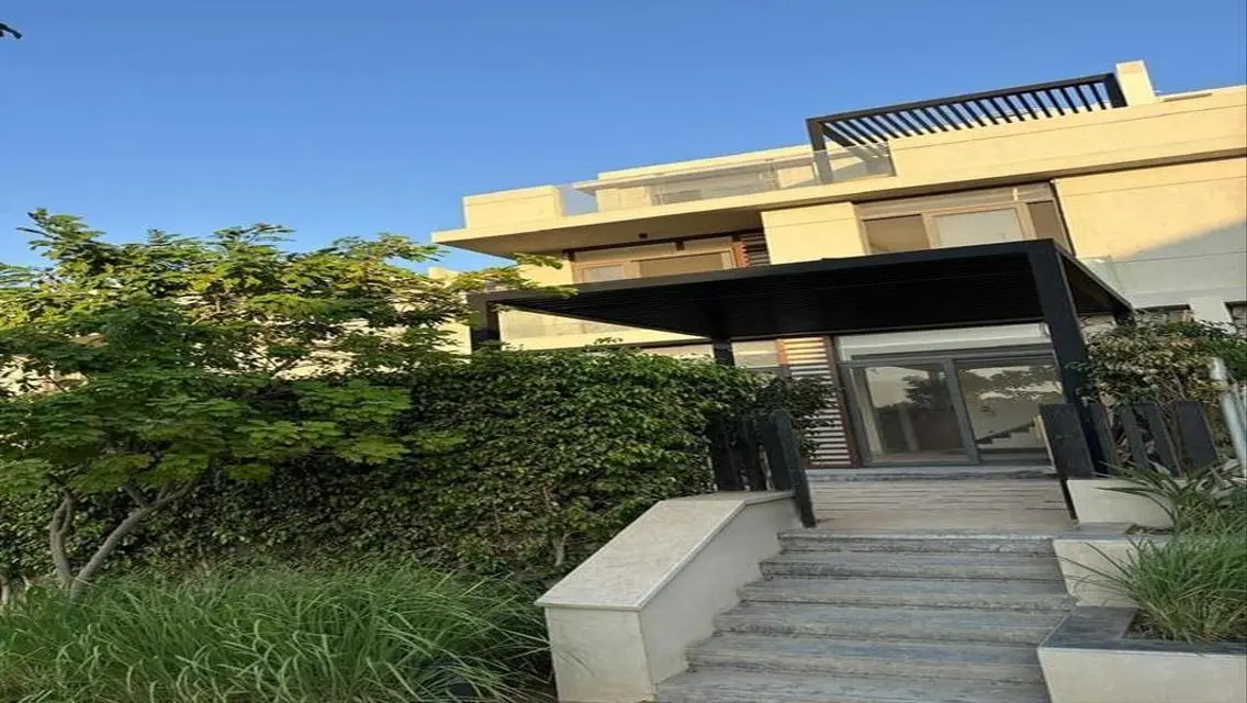 Luxurious Villa for Sale in Prime Location