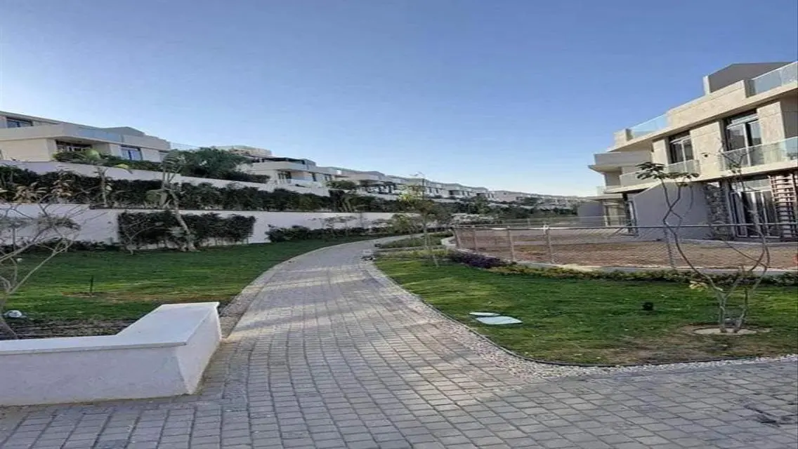 Luxurious Villa for Sale in Prime Location