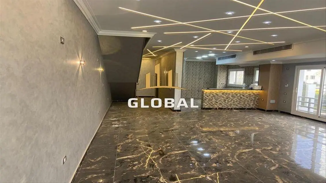 Luxury Apartment in Hyde Park