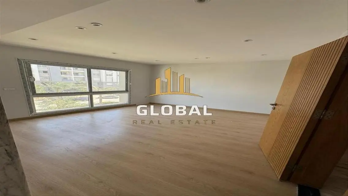 Stunning Apartment in Hyde Park - Unmissable Opportunity