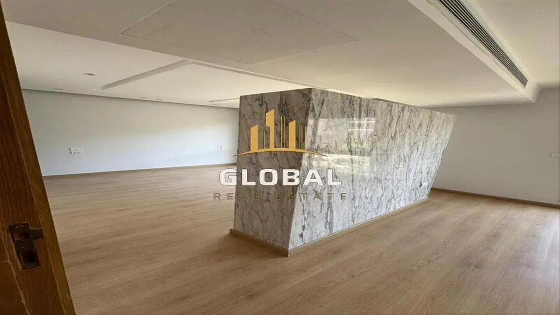 Stunning Apartment in Hyde Park - Unmissable Opportunity