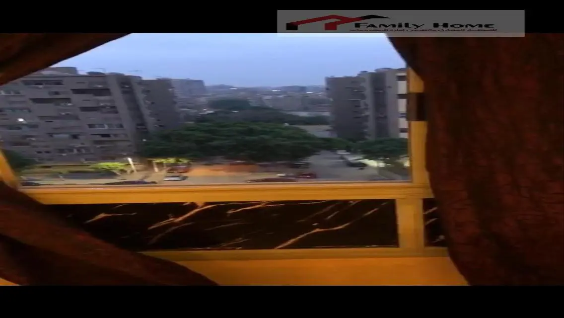شقة فاخرة للبيع بإطلالة رائعة