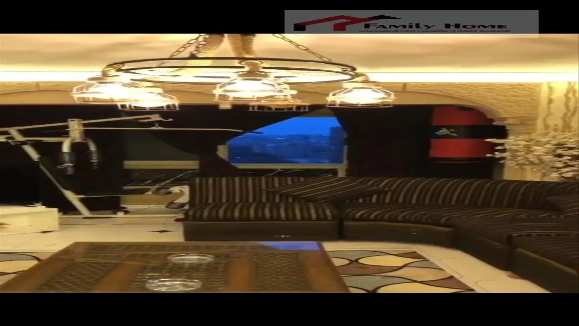 شقة فاخرة للبيع بإطلالة رائعة