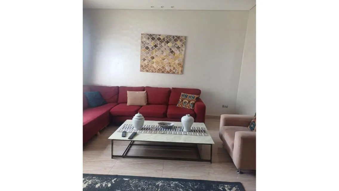 Luxury Apartment with Spacious Amenities