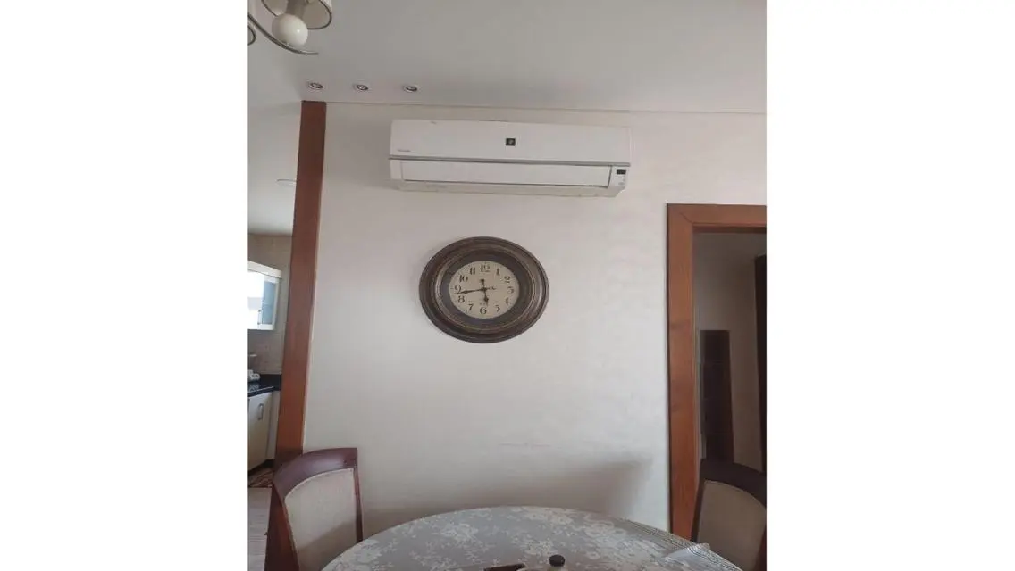 Luxury Apartment with Spacious Amenities