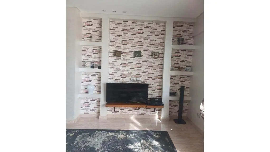 Luxury Apartment with Spacious Amenities