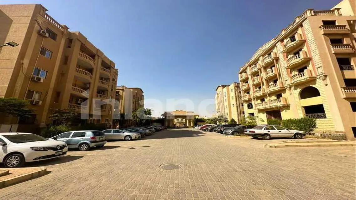 Luxury Apartment for Sale in the Heart of the City
