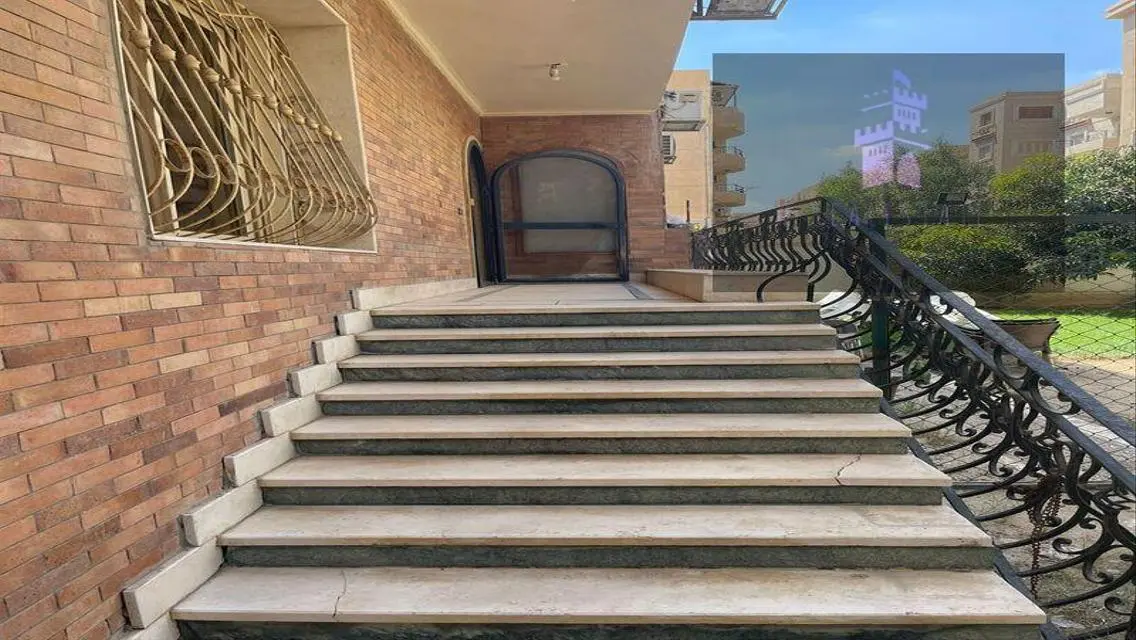 شقة فاخرة للإيجار بسعر 25000