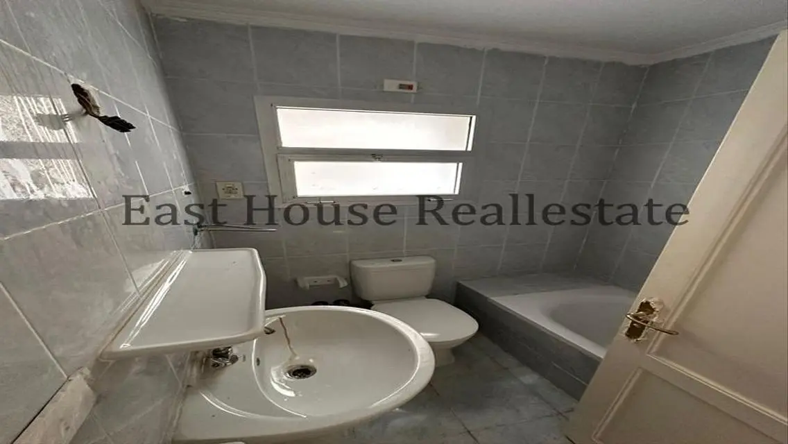 Furnished Apartment in Prime Location with Balcony and Stunning View