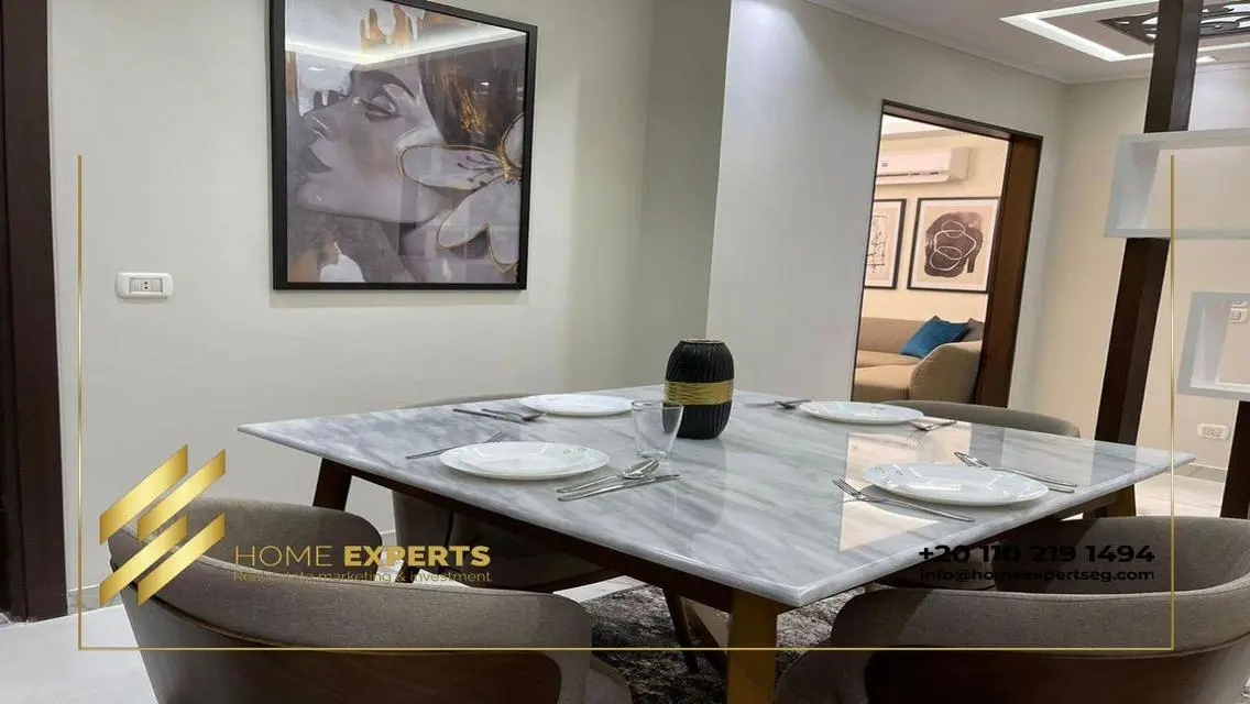 Luxurious Apartment in Olympia Area