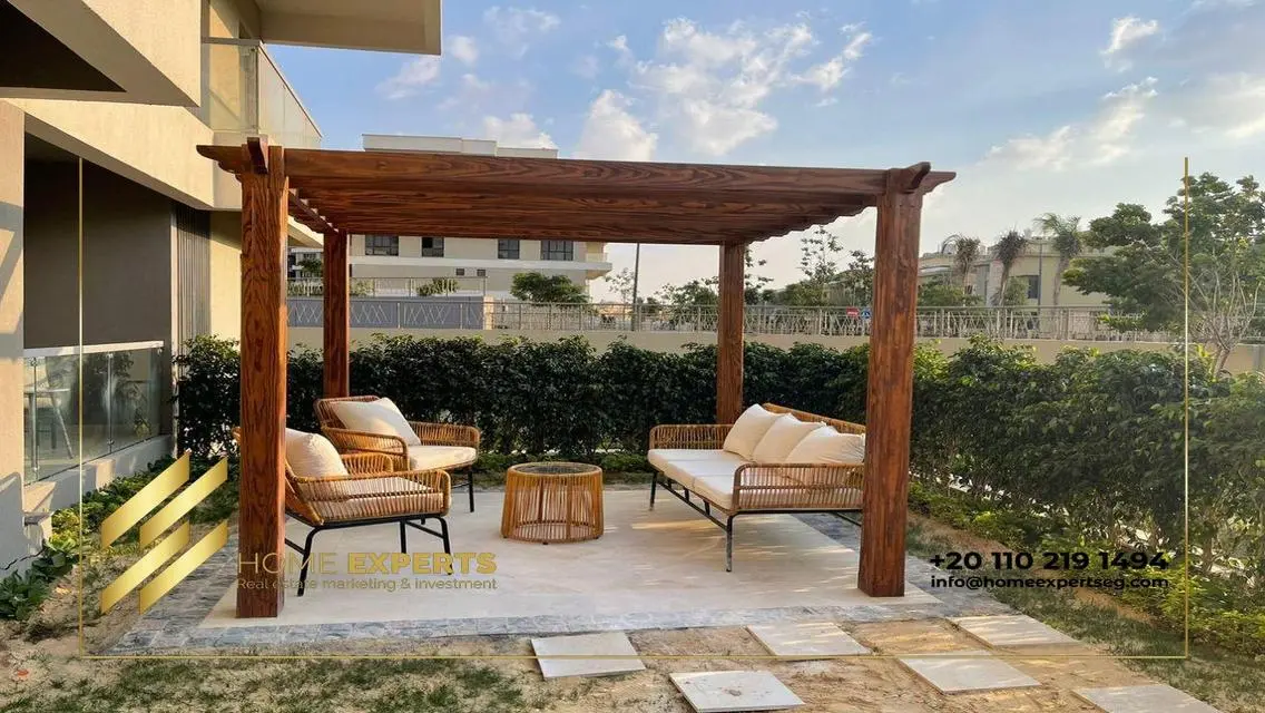 Luxurious Apartment in Olympia Area