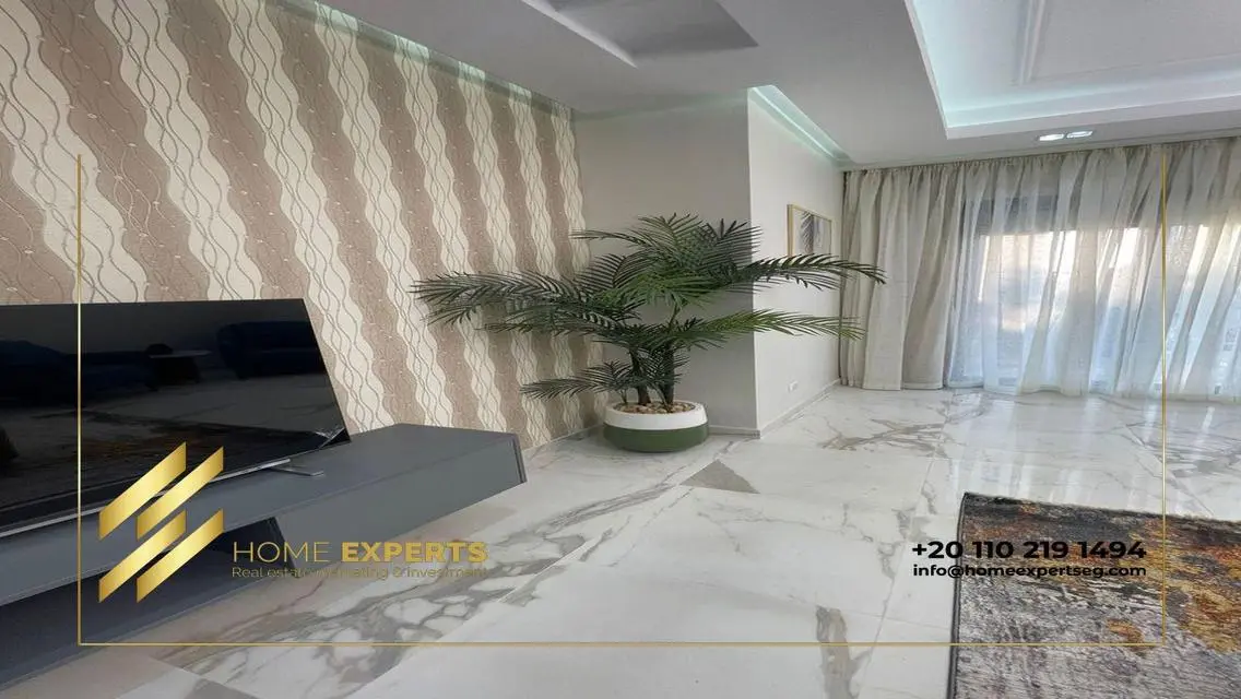 Luxurious Apartment in Olympia Area