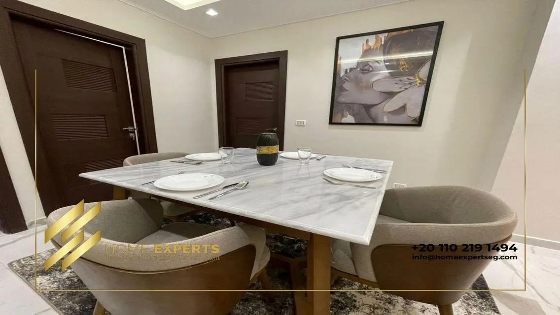 Luxurious Apartment in Olympia Area