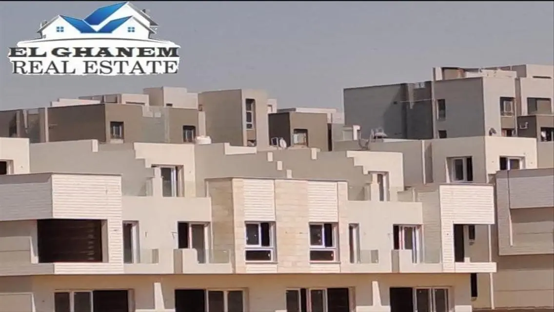 شقة فاخرة مكونة من 2 غرفة نوم للبيع