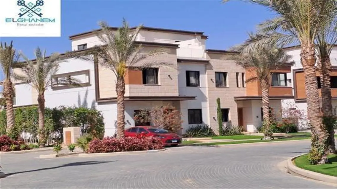 شقة فاخرة مكونة من 2 غرفة نوم للبيع