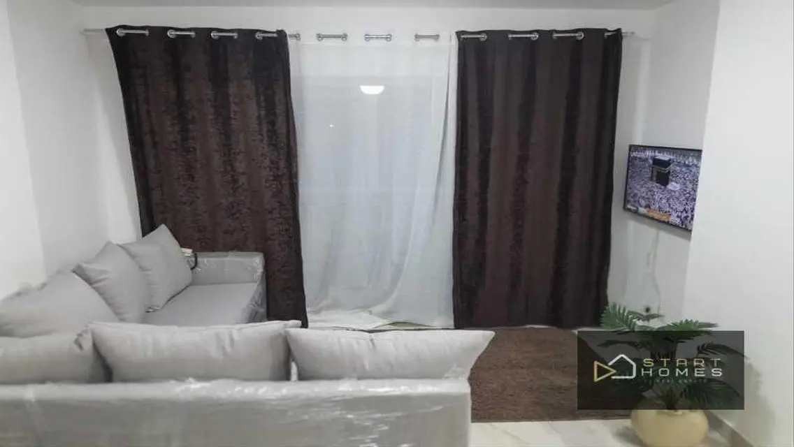 شقة مميزة للبيع في B11