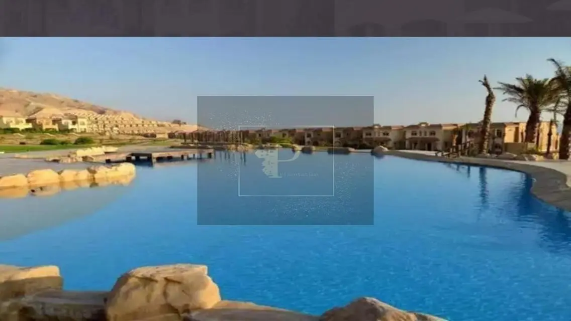 Luxurious Lakeside Apartment with 180 sqm Area