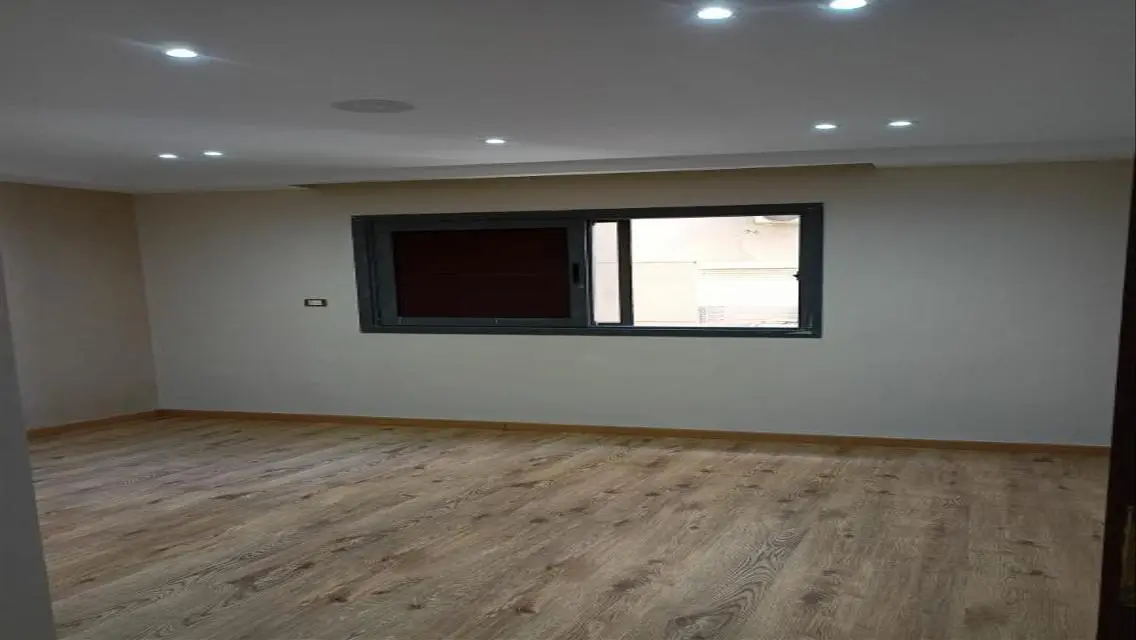 Luxurious Apartment with Stunning Views in a Prime Location