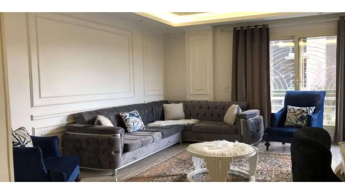 Luxury Apartment in The Gate Mall